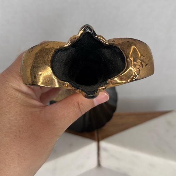 Vintage Savoy China Black Weeping Gold Plated Mid-Century Vase - Picture 7 of 10